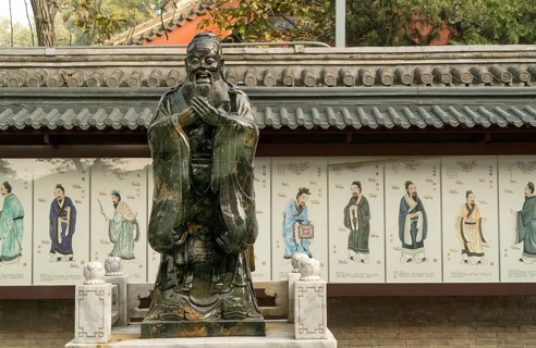 Statue of Confucius