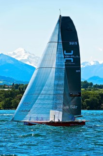 Sailboat SUI 5 Team Tilt