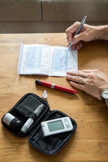 Diabetics keep his blood sugar diary