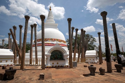 Thuparama Dagoba Temple