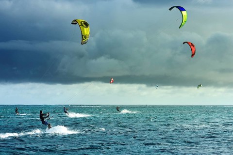 Kitesurfers in One Eye Bay