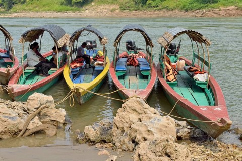 Tour boats