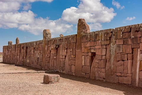 Outer wall of the Kalasasaya temple