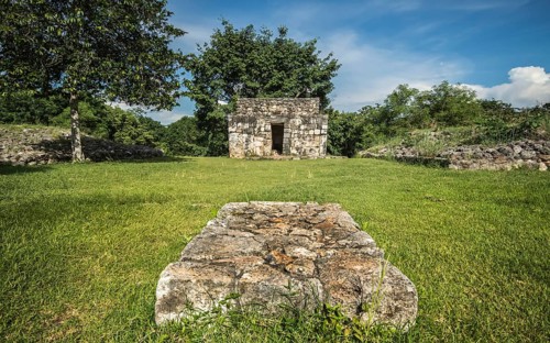 Ancient Mayan ruin