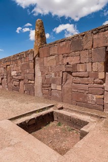 Outer wall of the Kalasasaya temple