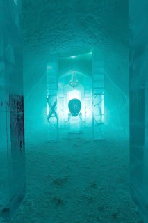 Entrance hall with sculpture and chandelier made of ice