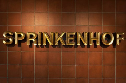 Lettering in the stairwell from the Kontor building Sprinkenhof