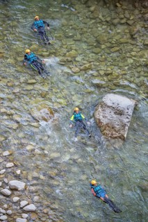 People canyoning in the Gorges du Verdon
