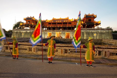 Vietnamese guards in front of the Meridian Gate
