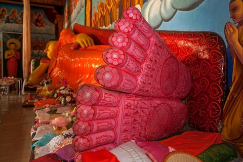 Reclining Buddha