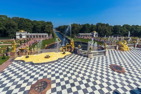 Main channel of The Peterhof Palace