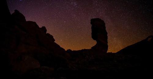 Roque Cinchado and Teide vulcano with starry sky