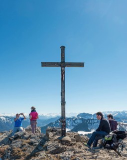 Summit cross at the summit of Brecherspitz