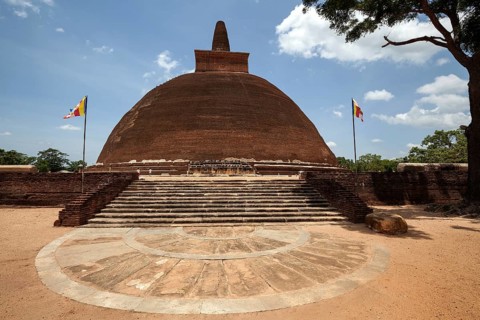 Abhayagiri Dagoba