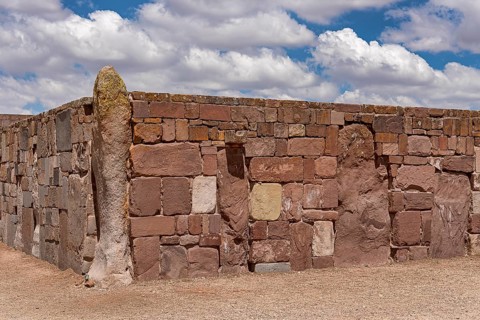 Outer wall of the Kalasasaya temple