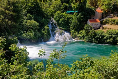 Waterfall Smotorcycleinski Buk