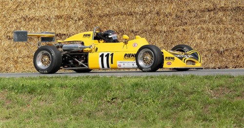 March 733 Formula 3 on the circuit
