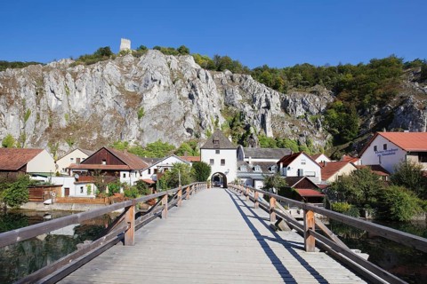 Bridge with bridge tower