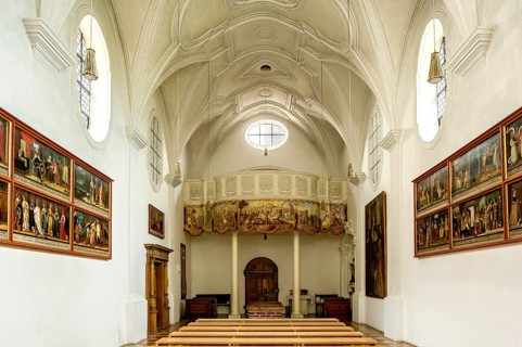 Interior with Wittelbacher grave