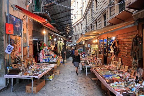 Market in the quarter La Vucciria