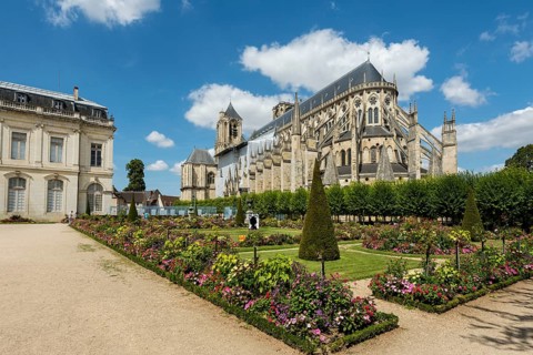 Saint Etienne Cathedral