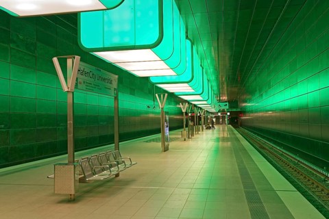 Light installation in the U-Bahn HafenCity Universitat subway station