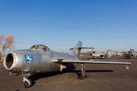MIG-15 BIS