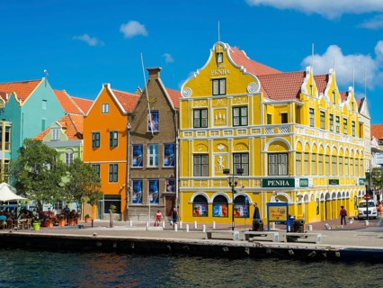 Historic buildings in Dutch-Caribbean colonial style