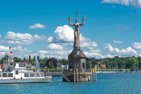 Statue Imperia at the harbor entrance