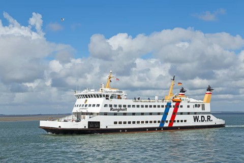 Ferry at the port of Wittdun