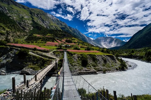 Two bridges are crossing the Marsyangdi river