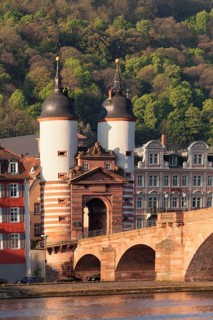 Karl Theodor Bridge with bridge gate