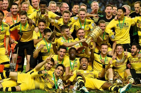 BVB Borussia Dortmund 09 celebrating title 2017