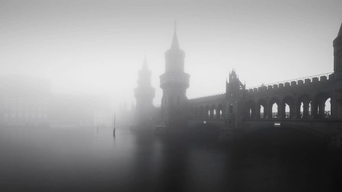 Foggy Oberbaum Bridge