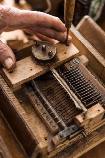 Barrel organ manufacture