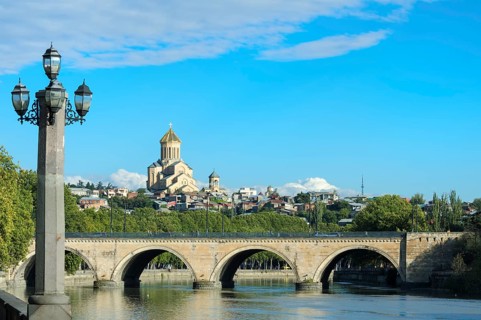 Chughureti or Saarbrucken bridge over Mtkvari river