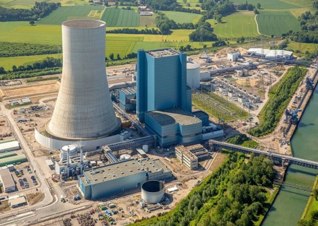 Power plant Datteln 4 under construction