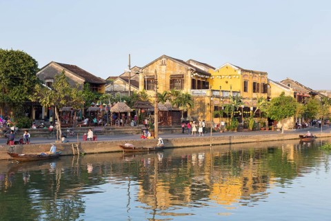 River Thu Bon in front of the old city