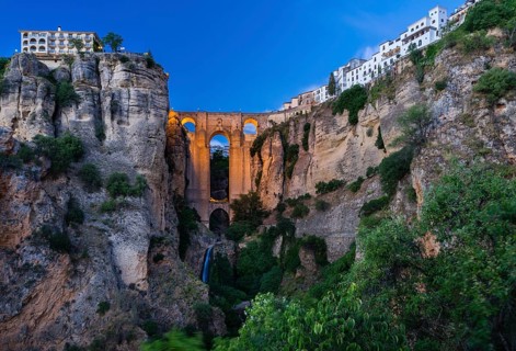 Puente Nuevo with Tajo gorge
