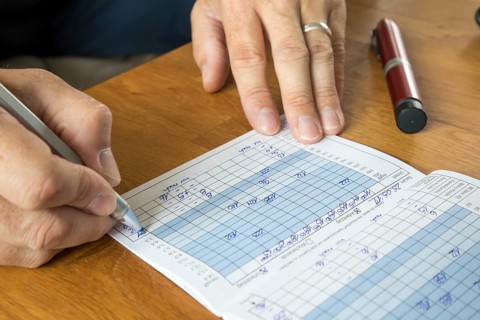 Diabetics keep his blood sugar diary