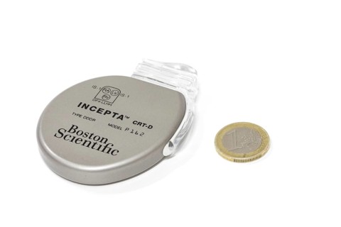 DDDR pacemaker marks atrial and ventricular frequencies and senses both chambers of the heart