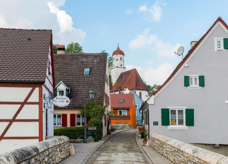 Old town with bridge over River Wornitz