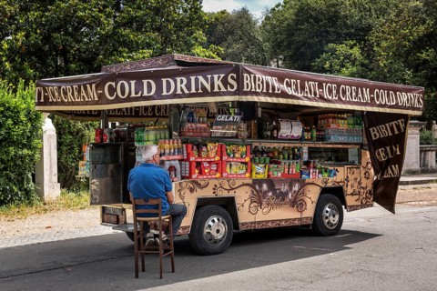 Mobile snack bar