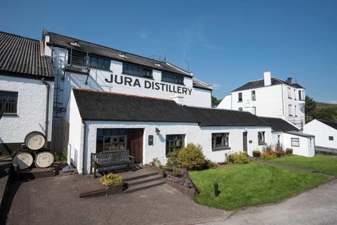 Jura whiskey distillery