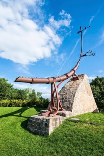 Forks astrological monument