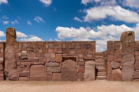 Outer wall of the Kalasasaya temple