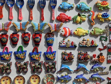 Small magnet boards as a souvenir