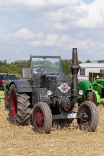 Pampa Bulldog Tractor