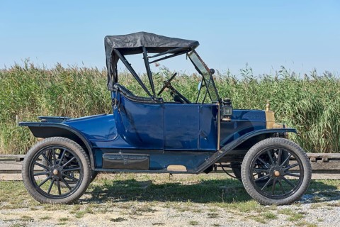 Vintage car