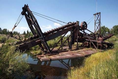 Old equipment for gold prospecting